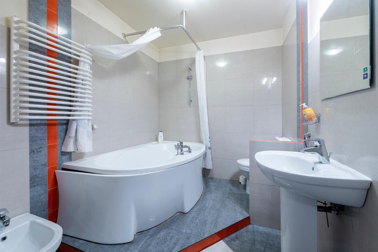 Essence Of Lodz-145M!Central-Secured-Comfy18Ppl!&Freeparking Exteriér fotografie